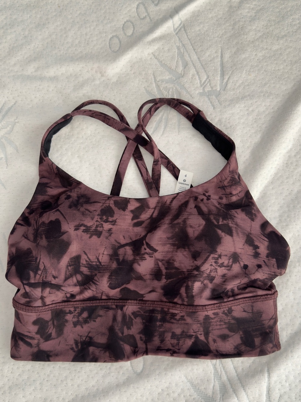 Lululemon Women's Mauve Tie-Dye Strappy Sports Bra size 04 AB cup